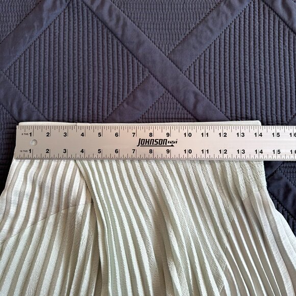 $438 Vince pleated satin midi skirt 2 silvery seafoam green with pockets - Picture 10 of 12